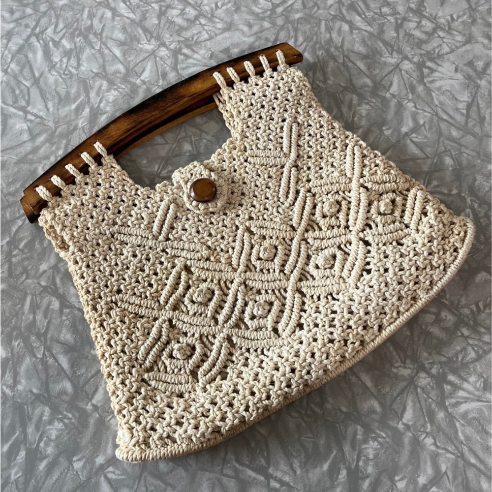 Vintage Crocheted and Lined Handbag Purse w/ Wood Handles